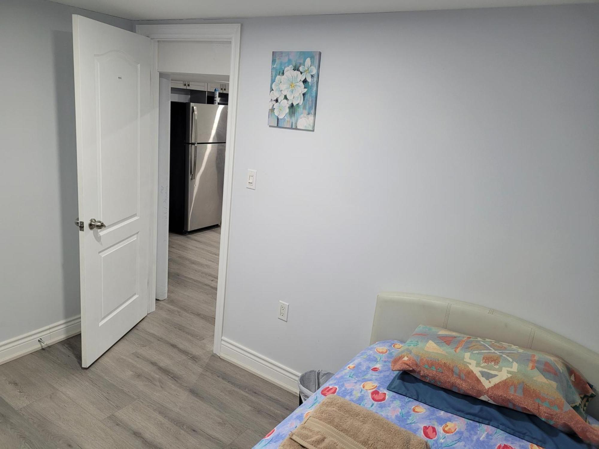 Cozy Room In A Quiet Neighbourhood Toronto Exteriör bild
