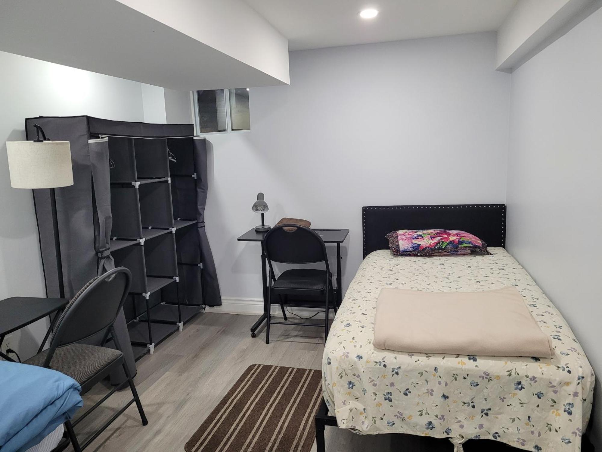 Cozy Room In A Quiet Neighbourhood Toronto Exteriör bild