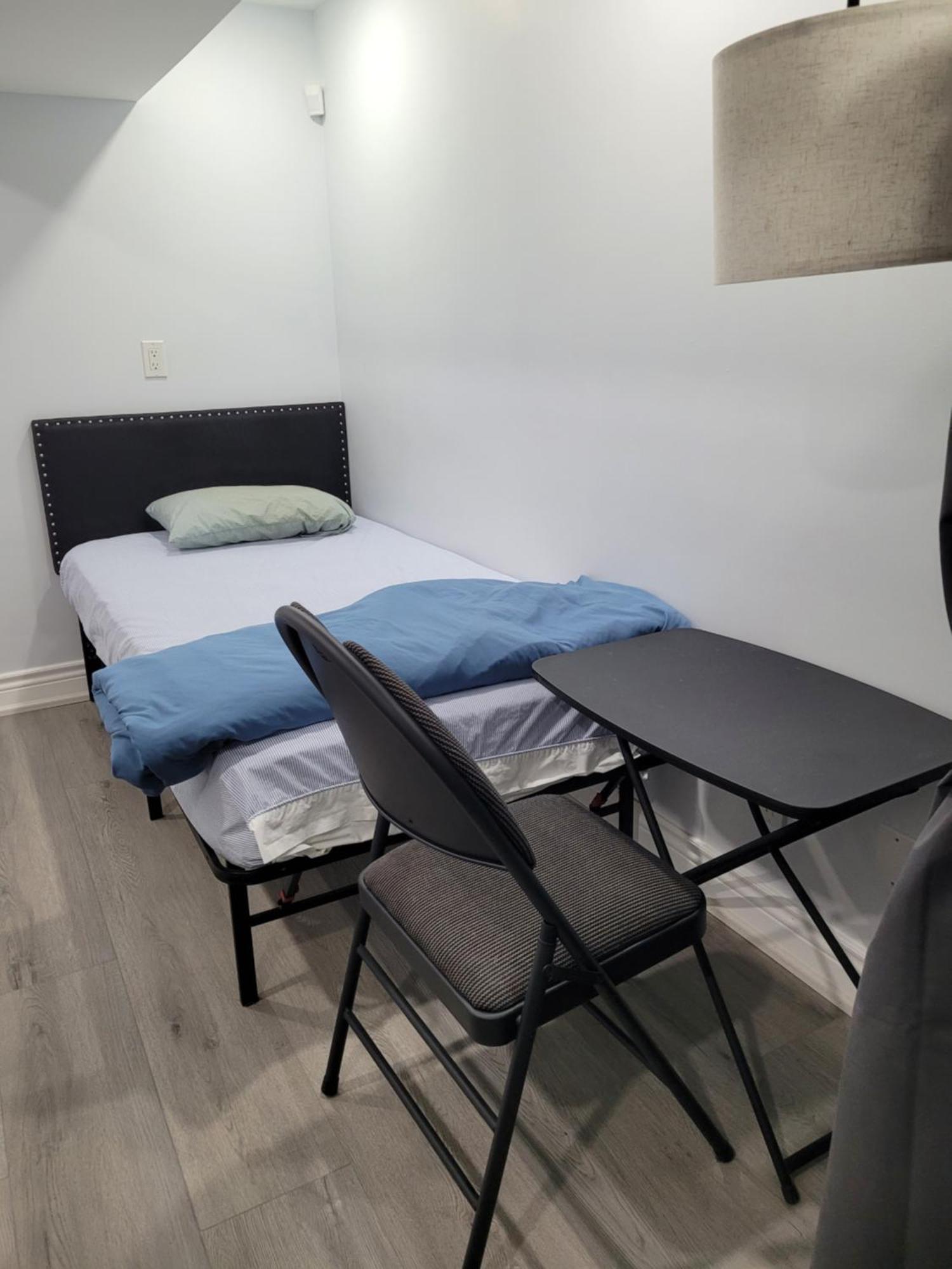 Cozy Room In A Quiet Neighbourhood Toronto Exteriör bild
